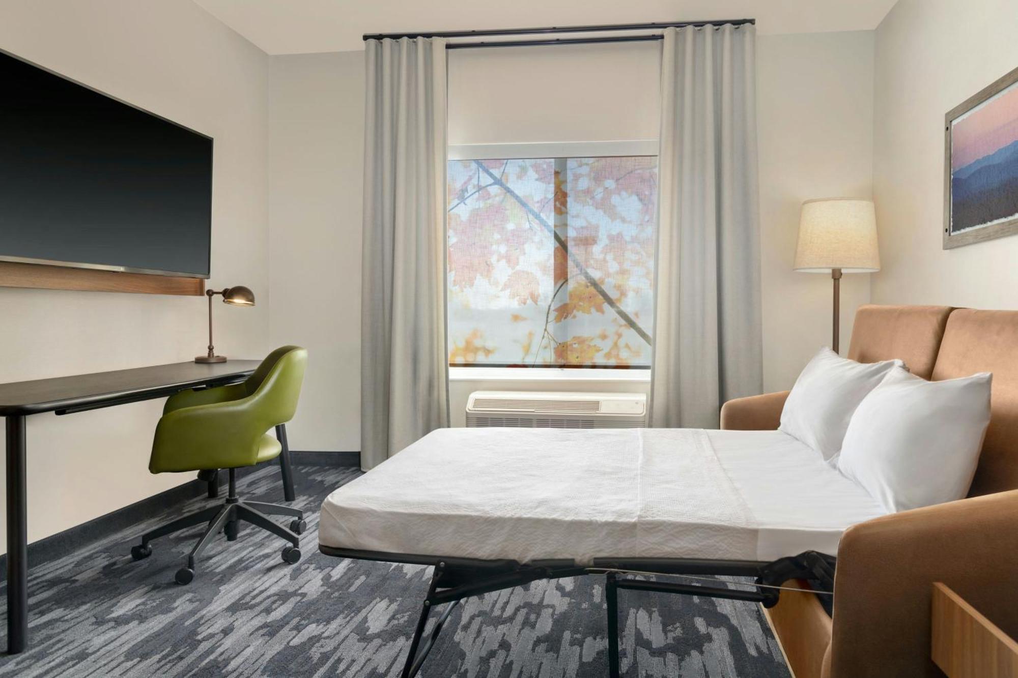 Fairfield By Marriott Inn & Suites Kansas City At The Legends Экстерьер фото